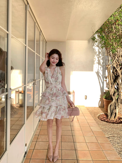 Syeee Star-Woven Dream Layered Ruffled Floral Dress for Women, Spring/Summer, Gentle and Slimming V-Neck Dress