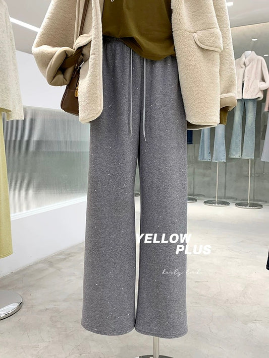 The best-looking casual pants with hot diamonds and sparkling glitter. New styles for autumn and winter. Plus velvet for warmth and lazy feeling. Winter warm wear