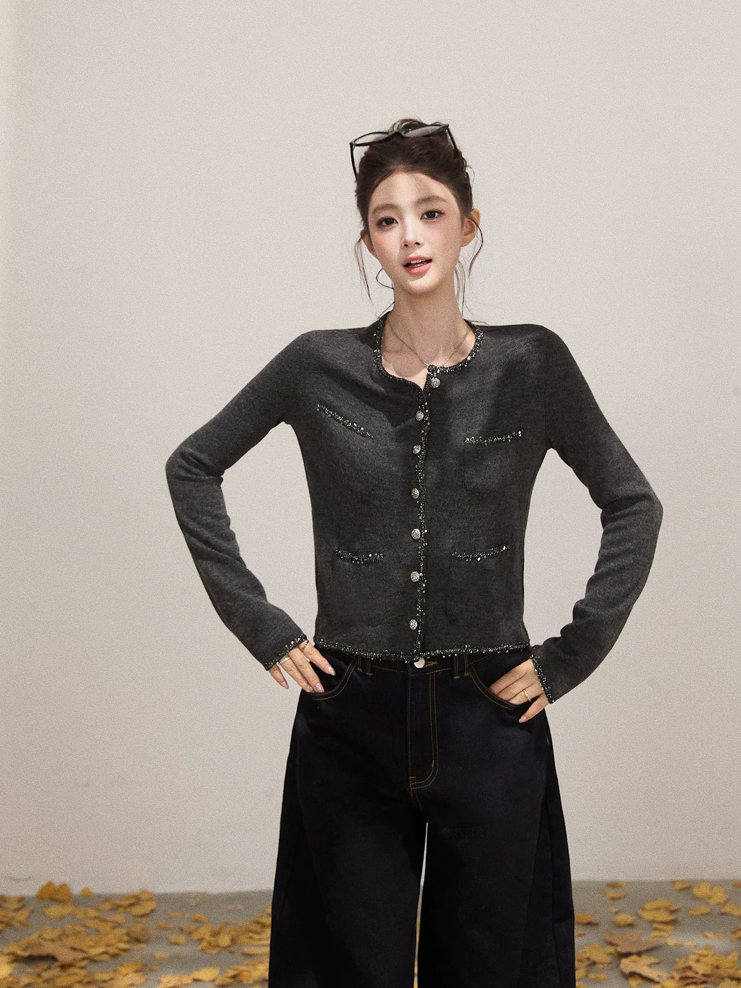 Xie Bu Rou French style fine flash patchwork interface pocket sequined sweater women's autumn Xiao Chanel style slim all-match cardigan top