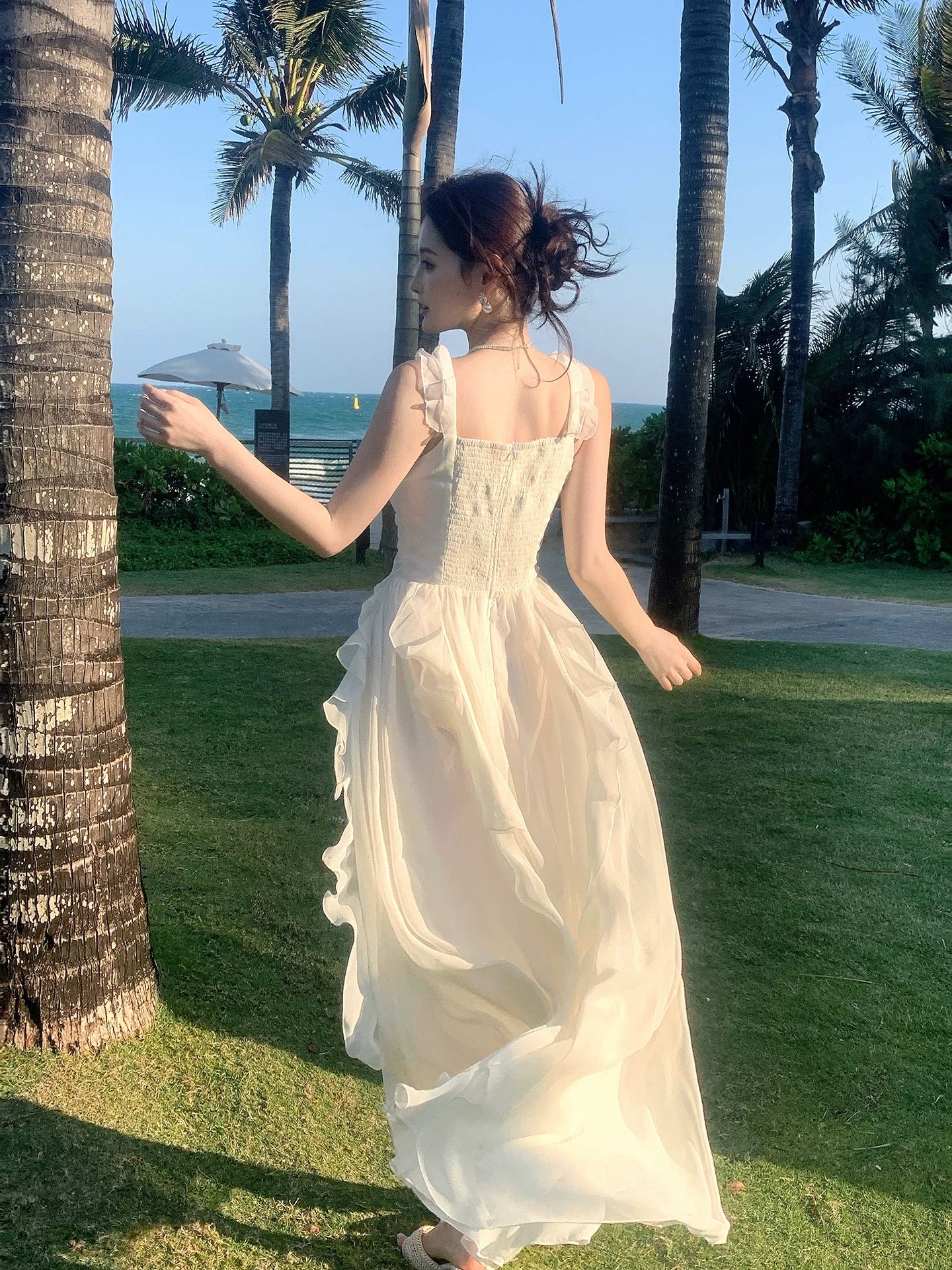 Good Job! [Lilian Garden] French Style Spaghetti Strap Ruffle Waist-cinching Sleeveless Elegant Fairy Dress