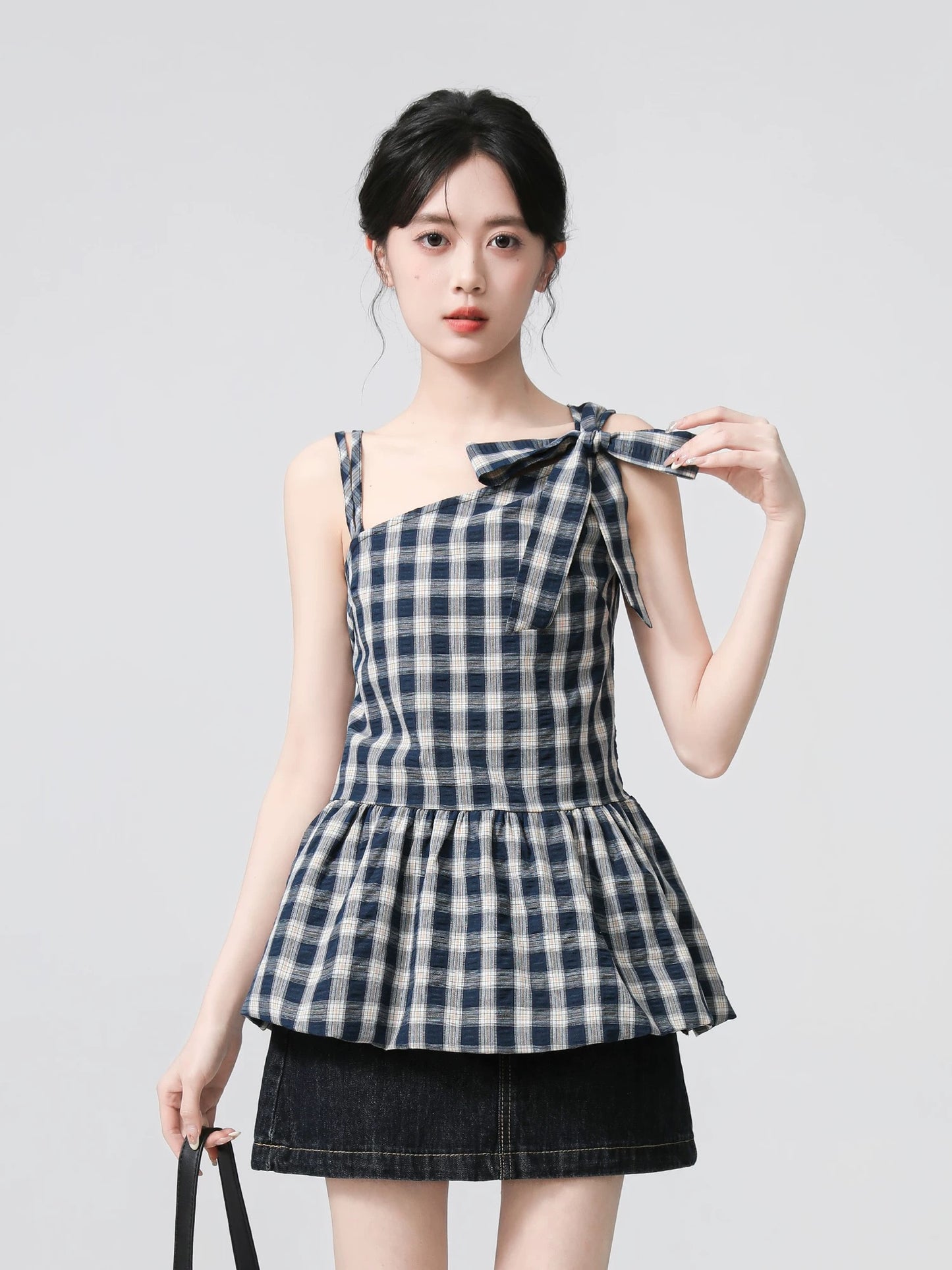 Retro blue plaid camisole for women summer wear 2025 summer new bow sleeveless babydoll shirt top