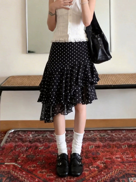 Plus-size women's black polka dot irregular midi skirt, spring/summer slimming A-line skirt, high-waisted, flattering midi skirt.