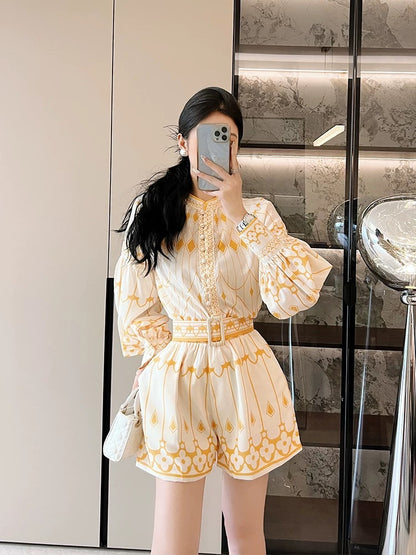 French retro palace style lantern sleeve temperament shirt high waist slimming wide leg pants shorts two-piece set women's new style