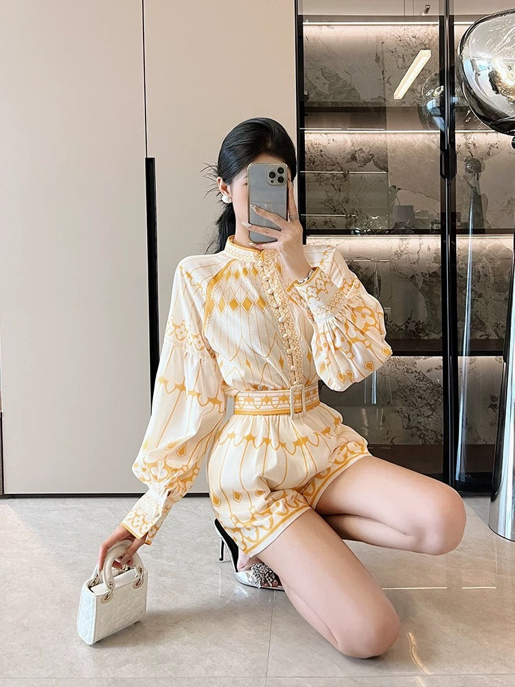 French retro palace style lantern sleeve temperament shirt high waist slimming wide leg pants shorts two-piece set women's new style