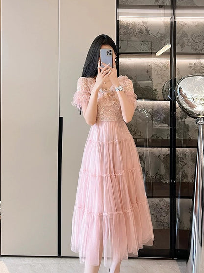French elegant and fashionable sequined mesh lace embroidery slimming, gentle and beautiful dress tea break dress for women summer dress