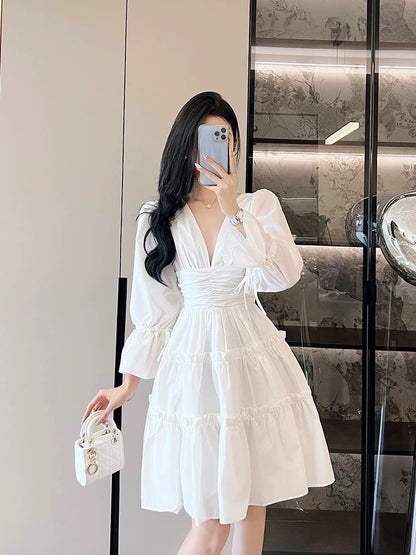 European station Vietnamese fashion brand French ruffled V-neck sexy white trumpet sleeve dress with waist slimming women's clothing