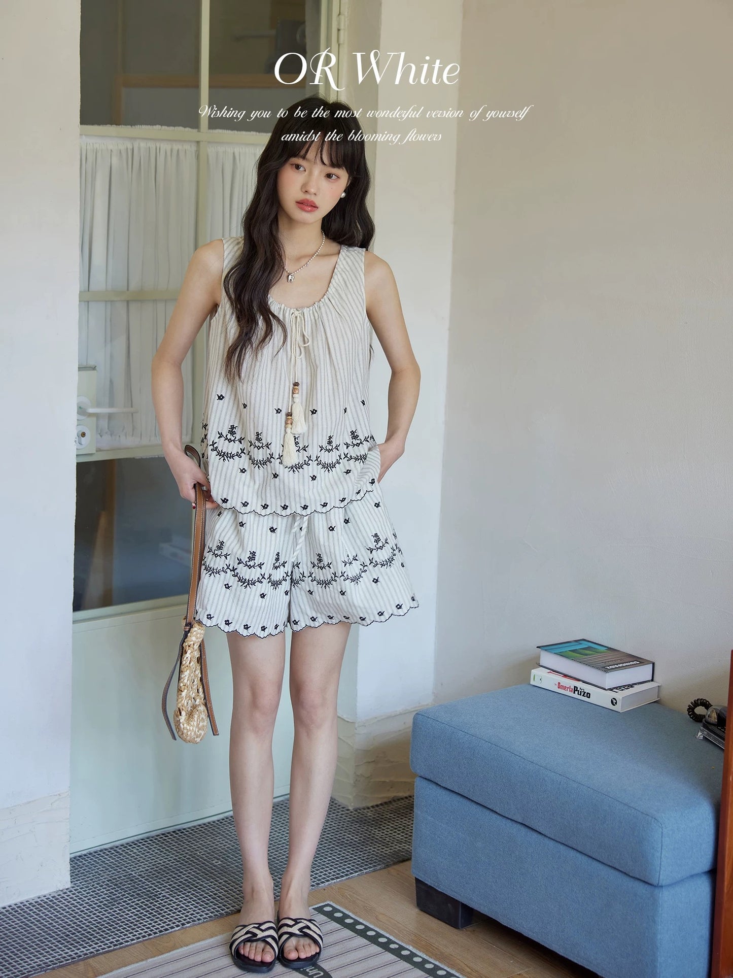 ORWhite French embroidered vest shorts suit for women in summer with striped design for small height-enhancing two-piece suit