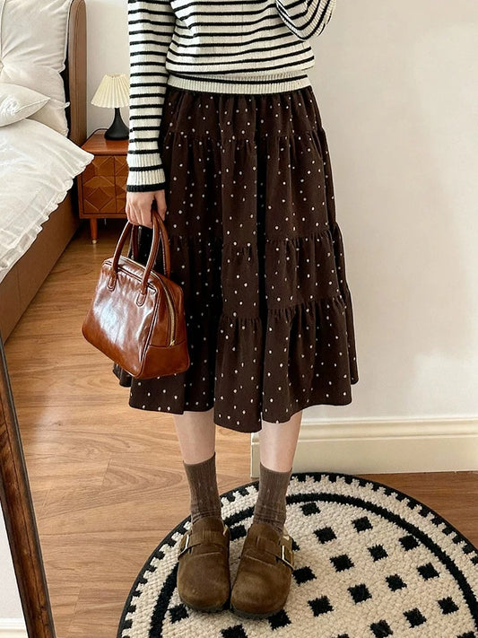 Plus-size women's retro polka dot midi skirt, autumn and winter, hip-covering, slimming, high-waisted A-line, full-length skirt.