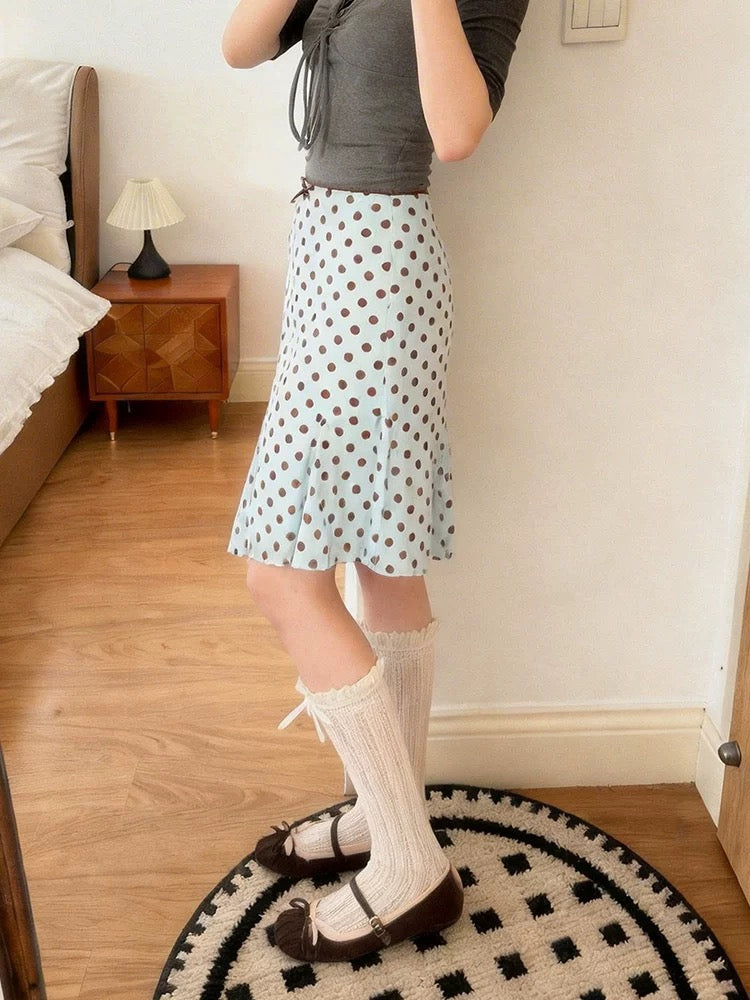 French-style sweet and elegant polka dot high-waisted midi skirt for plus-size women, new spring/summer style, playful and youthful A-line mini skirt.