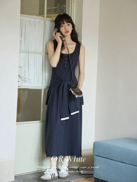 ORWhite French retro navy blue dress for women with square collar, fake two-piece stitching design, sleeveless