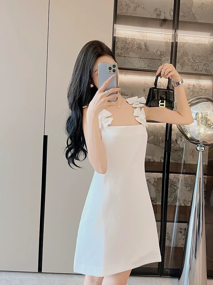 High-end suspender dress for women summer 2024 new chic and beautiful Lee Nhi Boutique High-end suspender dress for women summer 2024 new chic and beautiful Lee Nhi Boutique