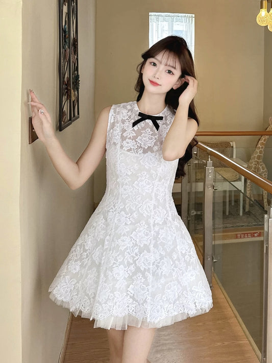 Star's same dress black and white lace bow sleeveless mesh skirt princess dress 2024 spring and summer tutu skirt