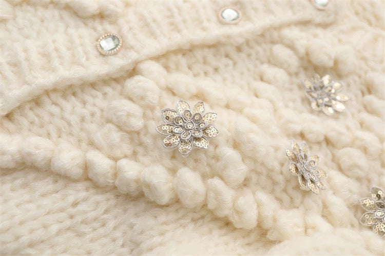 MMC heavy industry hand-crocheted three-dimensional ball ball sequin flower thick needle round neck knitted cardigan jacket sweater top
