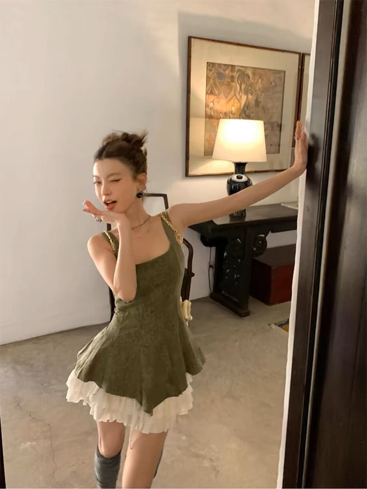 2024 new summer style European style fashion suit design raw edge camisole top cake skirt two-piece set