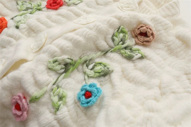 MMC 24 Autumn and Winter New Retro Japanese Heavy Industry Handmade Crochet Three-dimensional Flower Embroidery Knitted Cardigan Jacket Sweater