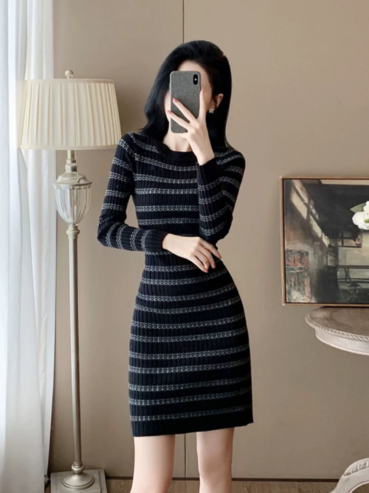 2024 Xiaoxiangfeng long-sleeved striped knitted dress, slim-fitting hip skirt, round neck sweater bottoming skirt