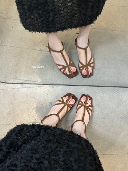 French-style square-toe open-toe niche wedge sandals with a single strap, women's 2025 summer new style, fairy-like and perfect for pairing with skirts, Roman sandals.
