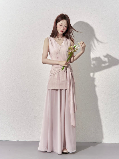 A Little Wild Berry Sleeveless V-neck Dress Women 2025 Summer High-end Waist Slimming Temperament Long Dress