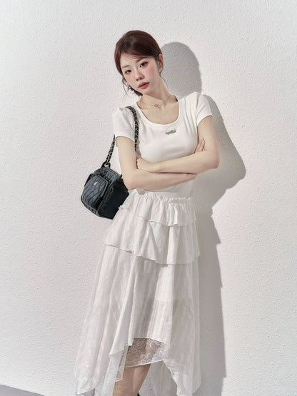 A little wild berry French temperament white dress for women in summer high-end irregular waist slimming short-sleeved long dress