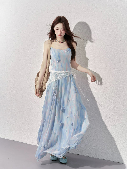 A little wild berry suspender floral dress for women summer 2025 new French dopamine temperament waist slimming dress