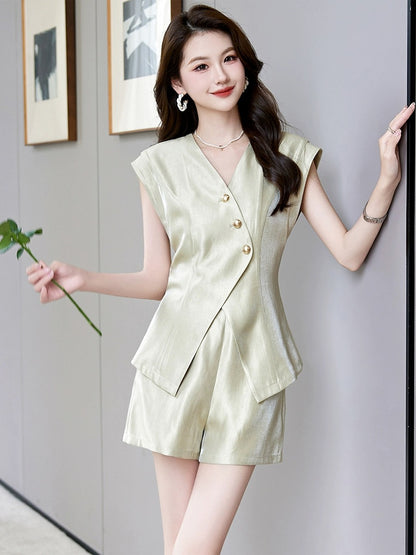 Fashionable Sleeveless Thin Suit Women's 2024 Summer New Style Small Look High-Fashion Street Professional Shorts Two-piece Set
