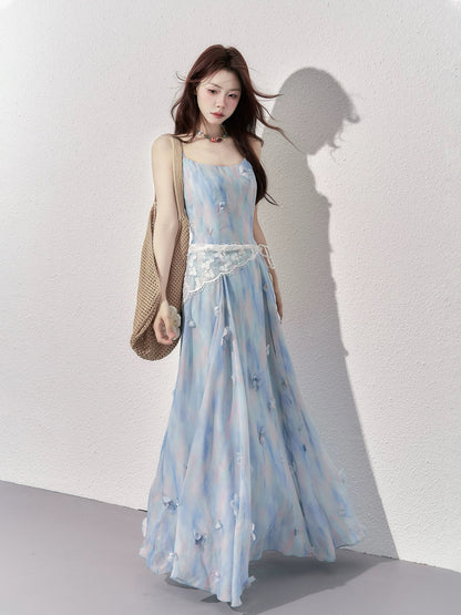 A little wild berry suspender floral dress for women summer 2025 new French dopamine temperament waist slimming dress