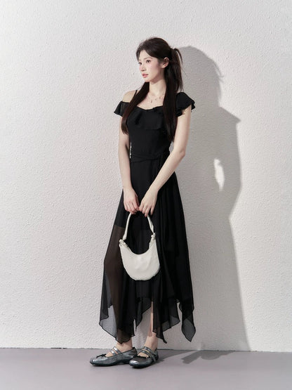 A little wild berry French temperament dress for women summer 2025 new sweet off-shoulder oblique collar waist slim long dress
