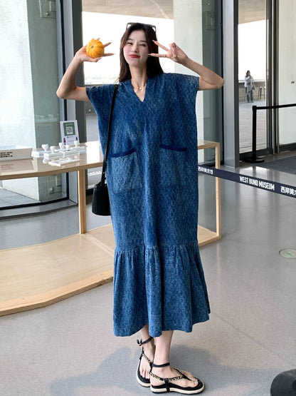 Blue V-neck design dress summer women's 2024 new Korean style loose fi Lee Nhi Boutique Blue V-neck design dress summer women's 2024 new Korean style loose fi Lee Nhi Boutique