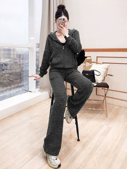 Casual sports suit women's 2025 new autumn and winter two-piece sweatshirt trousers work and commuting suit