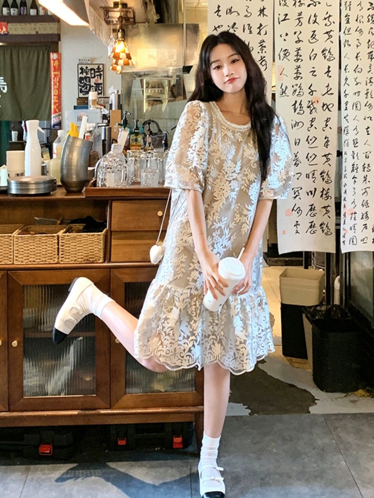 Designed lace embroidered dress for women summer 2024 new unique niche loose slimming spliced T-shirt skirt