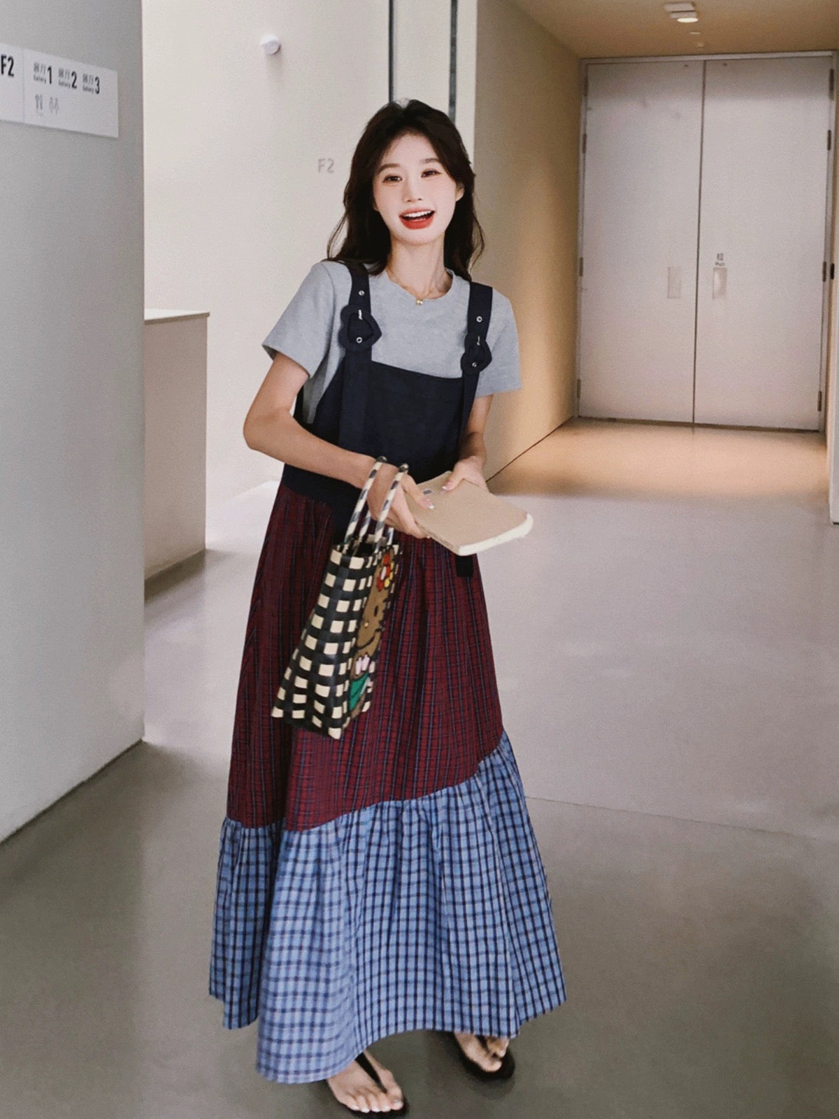 Plaid splicing suspender dress summer women's 2024 new retro college style loose long ankle-length skirt