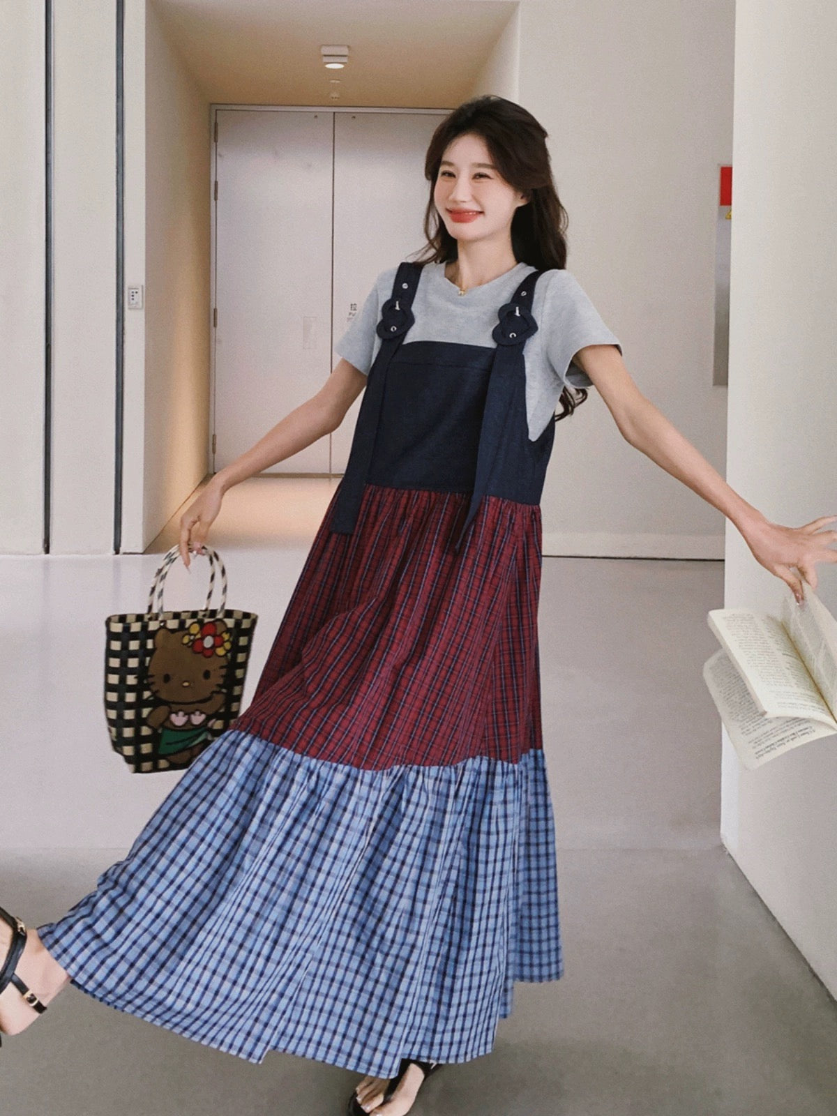 Plaid splicing suspender dress summer women's 2024 new retro college style loose long ankle-length skirt