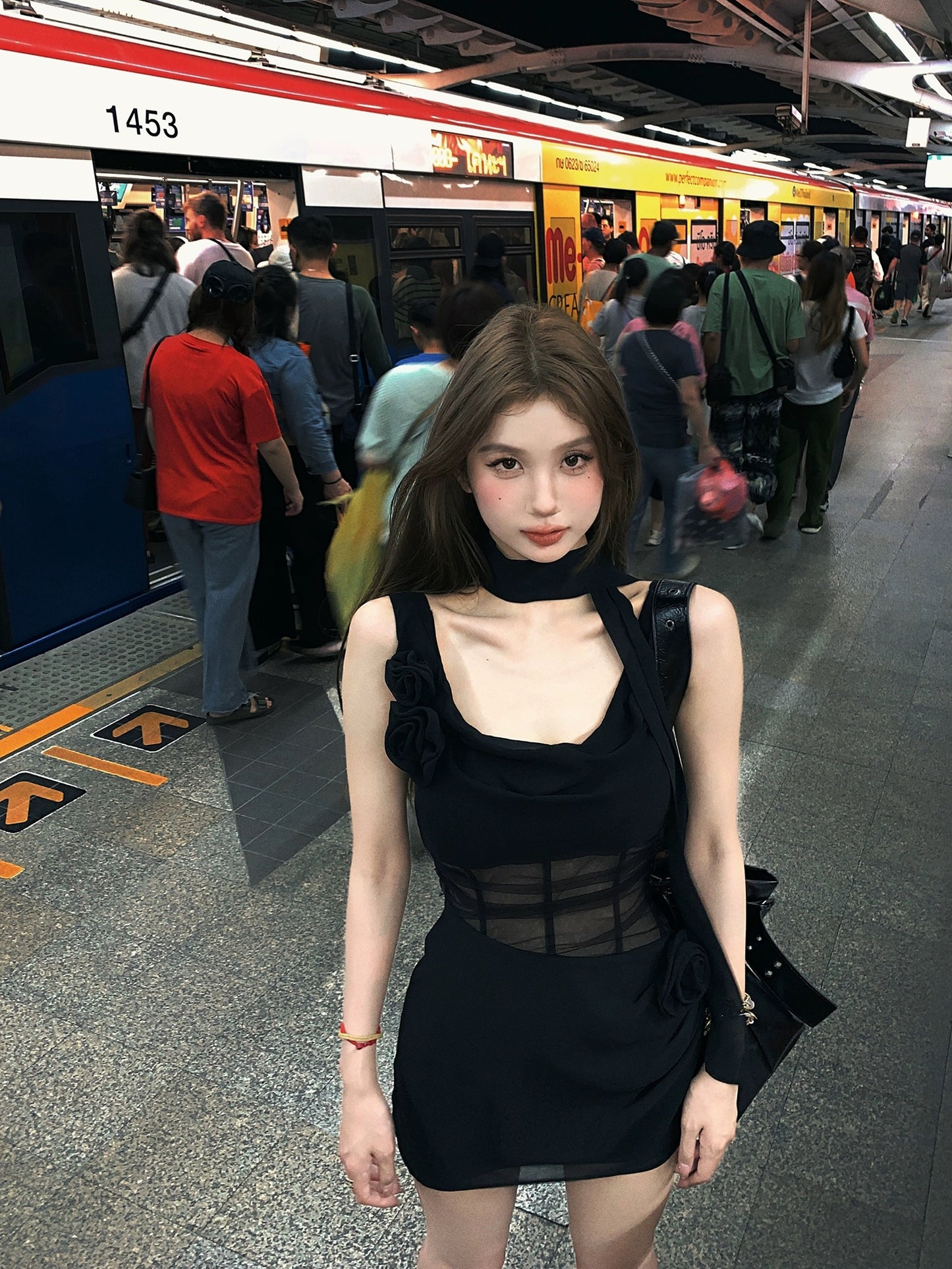 Tongiiuu wine rose design sexy swing collar suspender dress women's waist slimming hip A-line short skirt