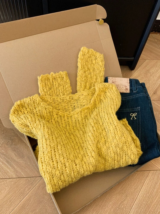 Korean style lazy style pullover sweater women's autumn and winter design niche loose soft knitted sweater long-sleeved top
