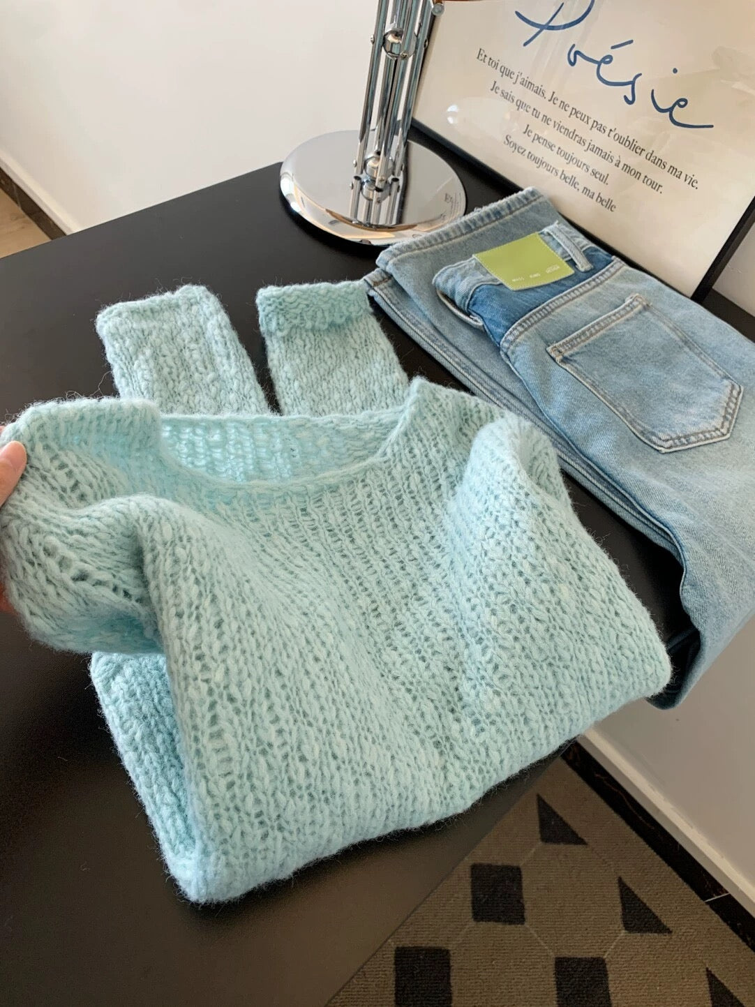 Korean style lazy style pullover sweater women's autumn and winter design niche loose soft knitted sweater long-sleeved top