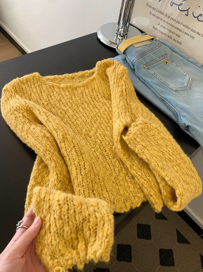 Korean style lazy style pullover sweater women's autumn and winter design niche loose soft knitted sweater long-sleeved top