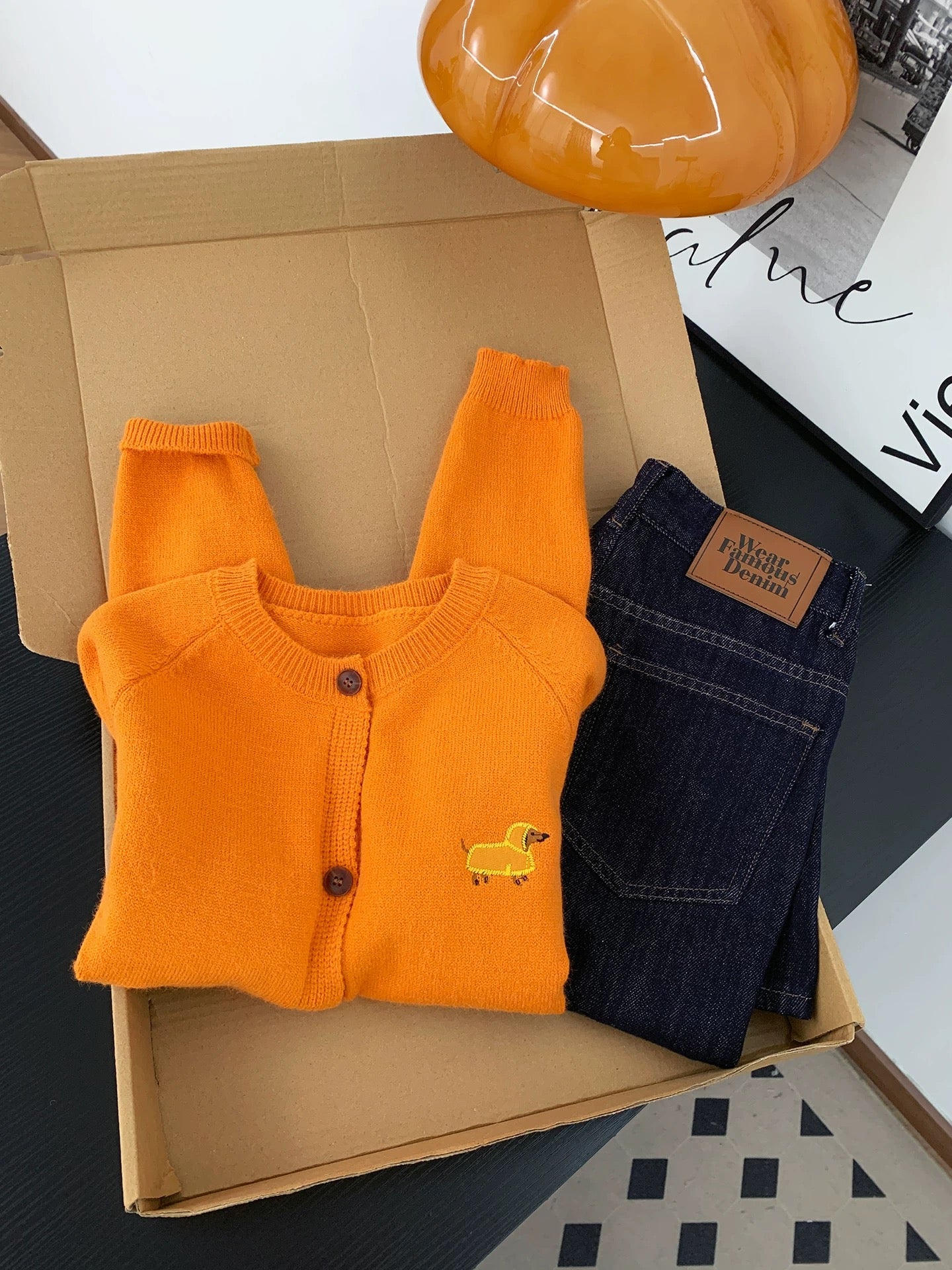 Super whitening pumpkin orange puppy embroidered knitted cardigan for women autumn and winter gentle style all-match casual round neck jacket top