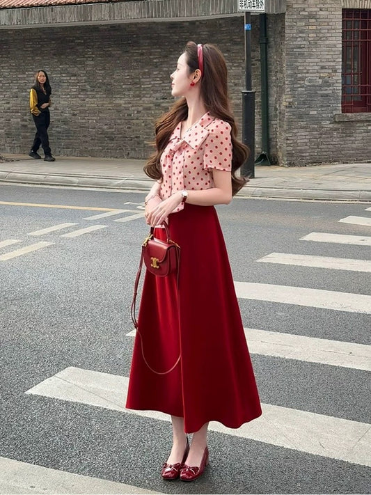 Qiqihenmang [Qianqianquege] Retro Hong Kong style suit 2025 summer new short-sleeved polka dot shirt skirt