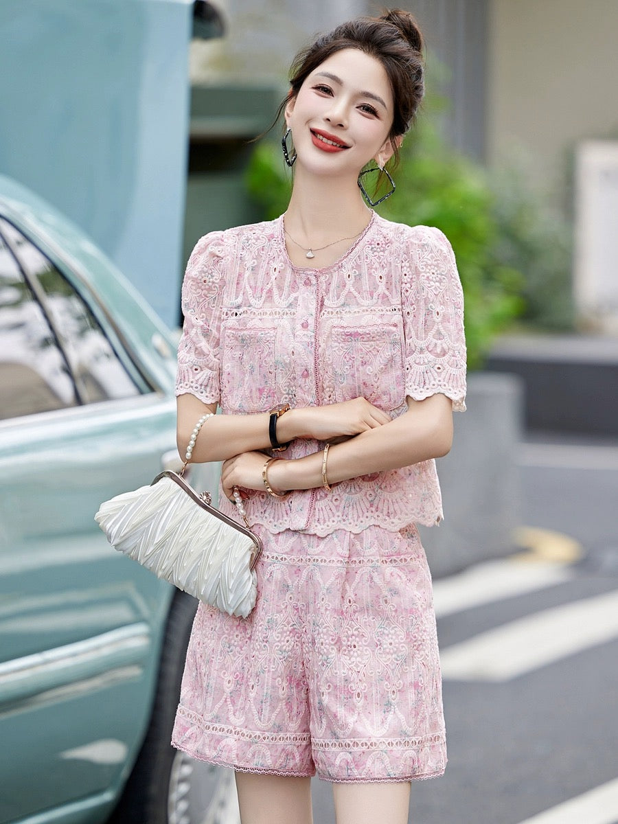 Pink lace small fragrance suit 2024 new hot style high-end summer two-piece shorts set for small women