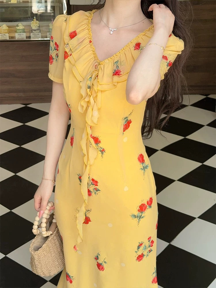 LILI Li Lijia [Little Yellow Apricot] 2025 Summer New French Holiday Style Whitening Yellow Floral Fishtail Skirt