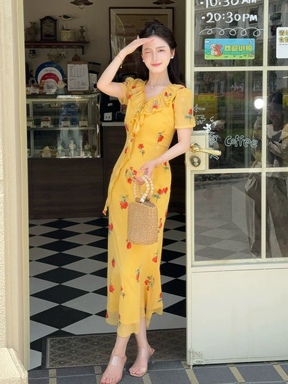 LILI Li Lijia [Little Yellow Apricot] 2025 Summer New French Holiday Style Whitening Yellow Floral Fishtail Skirt