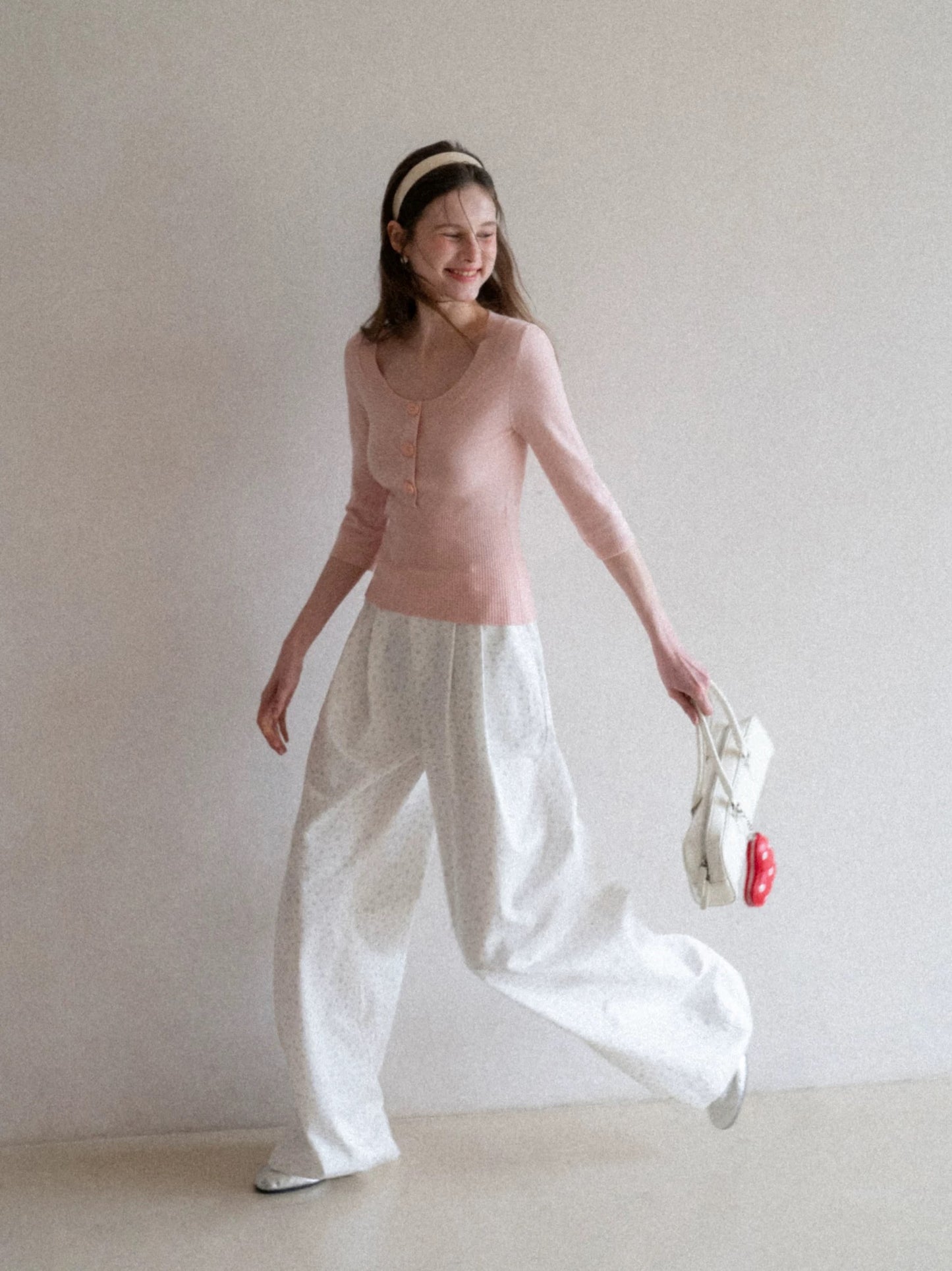 [In Stock] EGGKA Fresh Floral White Casual Wide-Leg Pants for Women, Spring/Summer Style, Loose Fit, Straight Leg Trousers