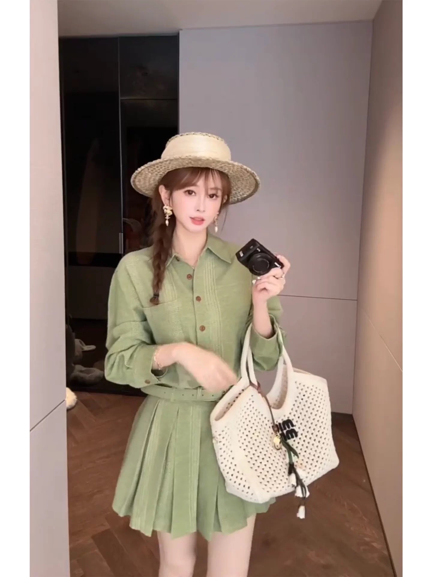 Yululu Linen Super Popular Chic Green Shirt Set for Women, Summer Pleated Fashionable Skirt Two-Piece Set