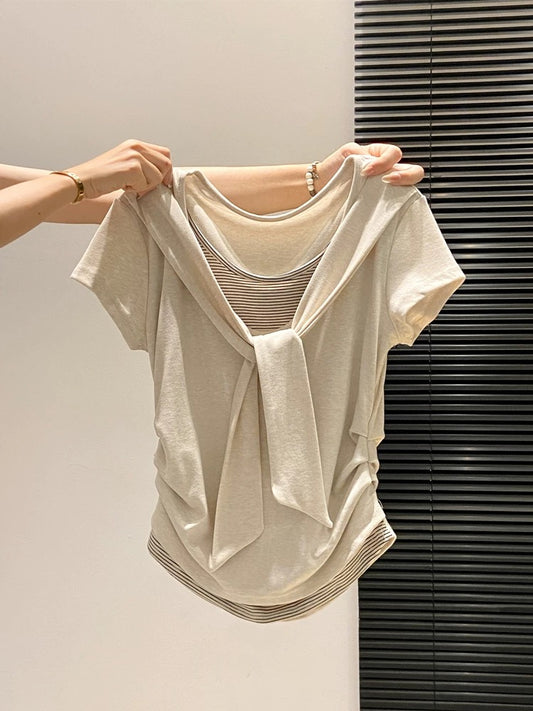 Korean style two-piece striped short-sleeved T-shirt for women, new summer 2026 design, color blocking, fitted waist top.