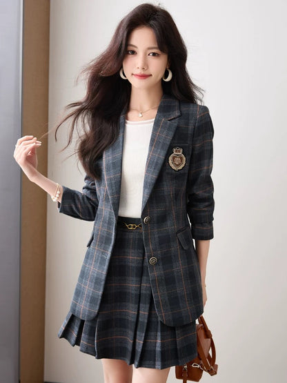 2024 New Spring Autumn and Winter Plaid Retro Blazer Women's Suit Skirt Pleated Skirt College Style Professional High-end