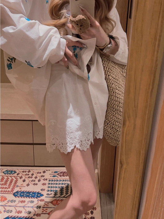 Yukiss [White Lace-Trimmed Shorts 2.0! Perfect for Babydoll Dresses! White Embroidered Cotton Shorts]