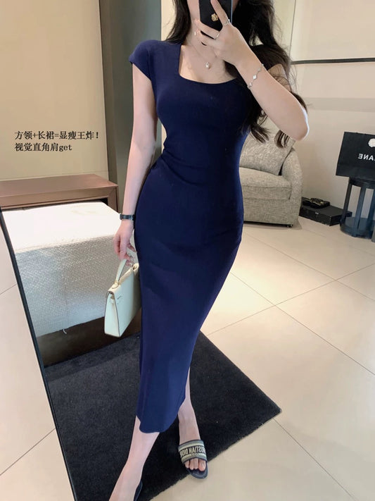 Lin Guanguan purple knitted short-sleeved square-neck dress for women French waist-length dress slim waist unique hip skirt