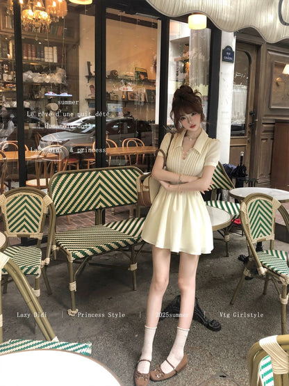 Lazy Didi Strolls Through Paris: A Heavy-Duty Deconstructed Textured Dress with a French High-End Bamboo V-Neck