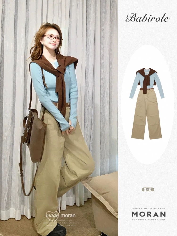 A gorgeous early autumn set of blue shawl knit top and pants, a Korean style women's outfit.