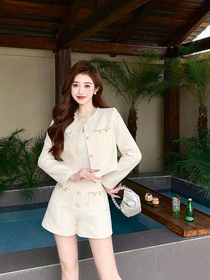 Early spring Nanyou niche design high-end hand-beaded short top shorts lady style petite suit for women